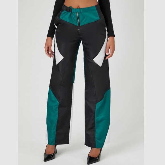 wide leg colorblock pants - Picture 2 of 4
